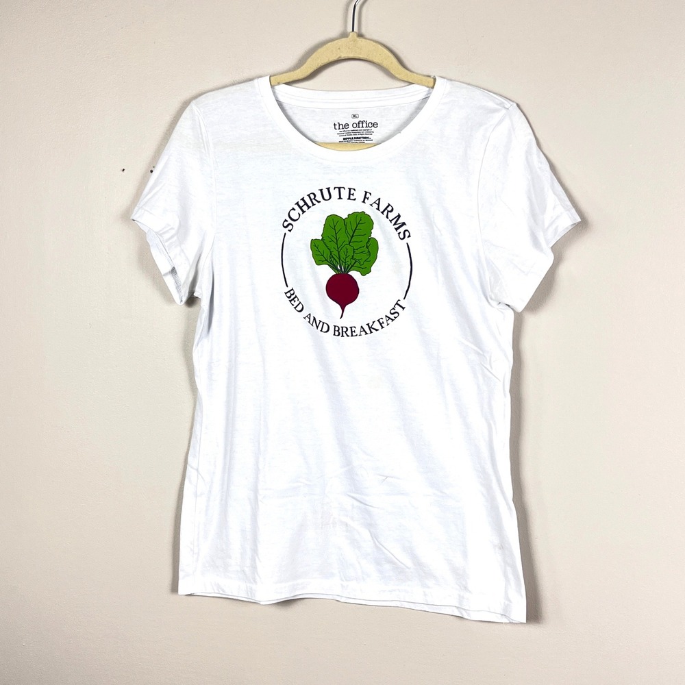The Office Schrute Farms Tee Women XL White Graphic Bed Breakfast